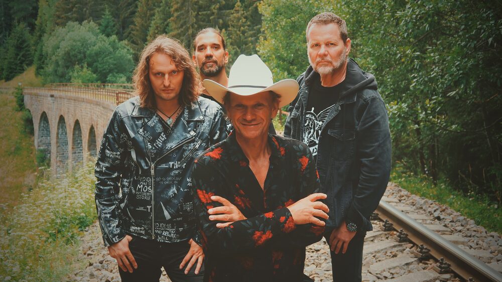 Skupina METALINDA vydáva reedíciu svojho eponymného debutu z roku 1990 a vyráža na jarné turné