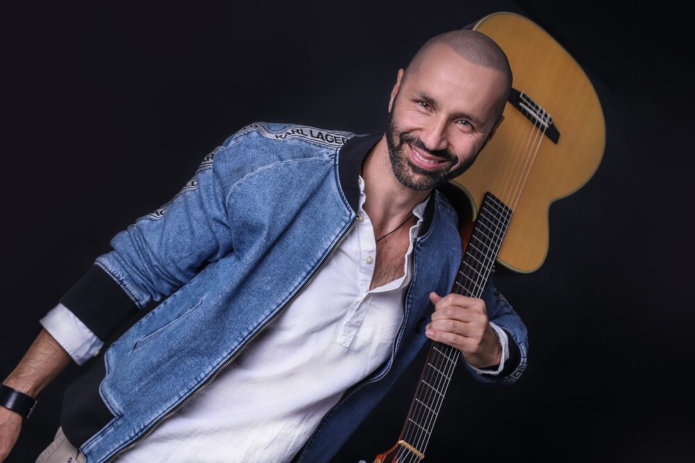 Prelomový rok? Po desiatich rokoch prichádza Robo Opatovský s autorským albumom a predstavuje jedinečný projekt Babské jazdy
