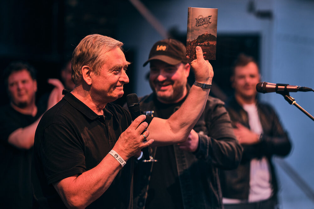 Skupina IMT SMILE  na koncerte v Banskej Štiavnici uviedla do života nový album BANSKÁ ŠTIAVNICA LIVE