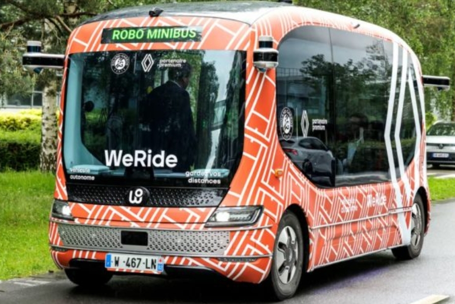 Renault uvádza autonómny miniBus úrovne 4