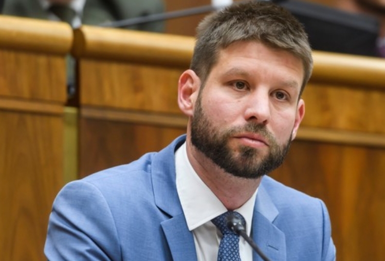Politický prevrat v RTVS! Opozičné strany v zúrivom boji proti kontroverznému zákonu