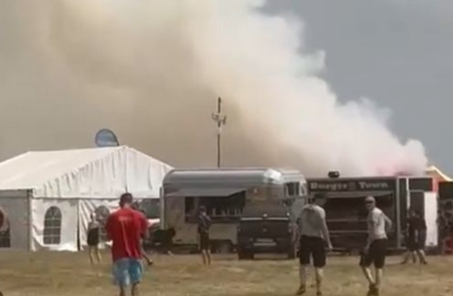 Požiar narušil prípravy na koncert AC/DC v Bratislave