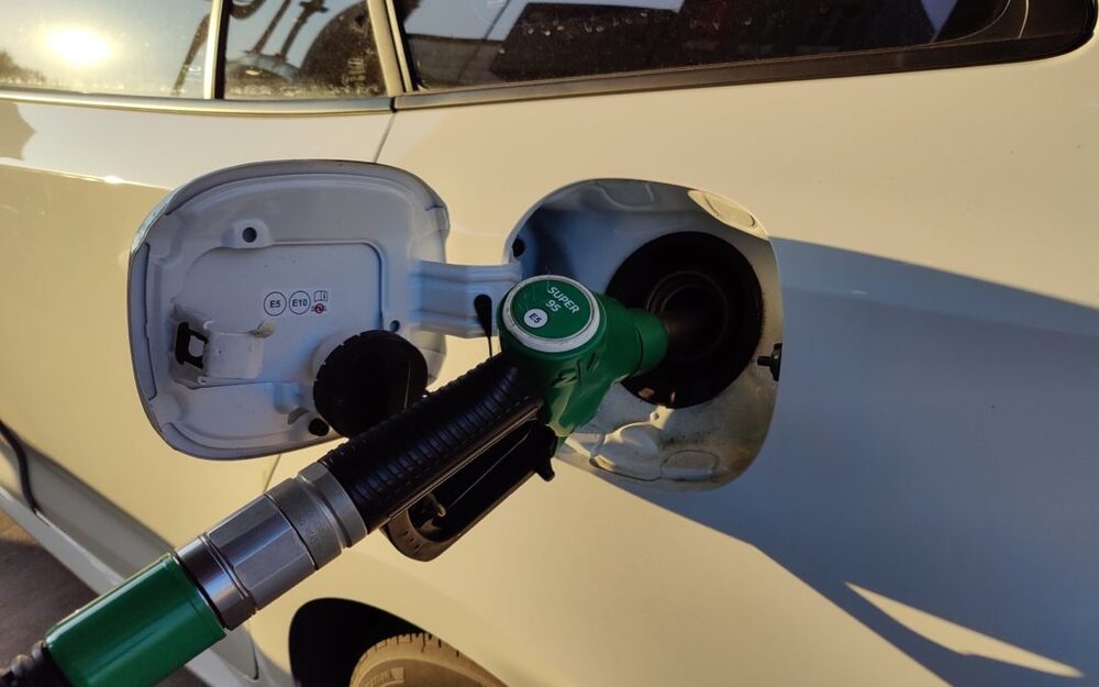 Slovenských motoristov čaká zdražovanie: Ceny palív mieria nahor!