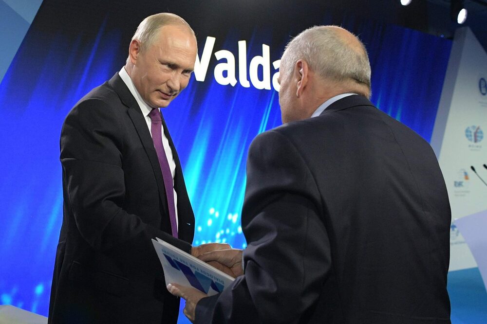 Putin udelil Jánovi Čarnogurskému ruské vyznamenanie Rad cti