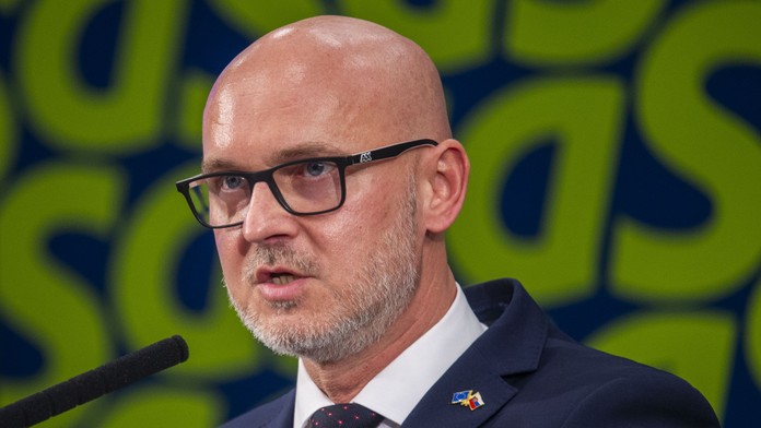Vyhlásenie predsedu SAS Branislava Gröhlinga!