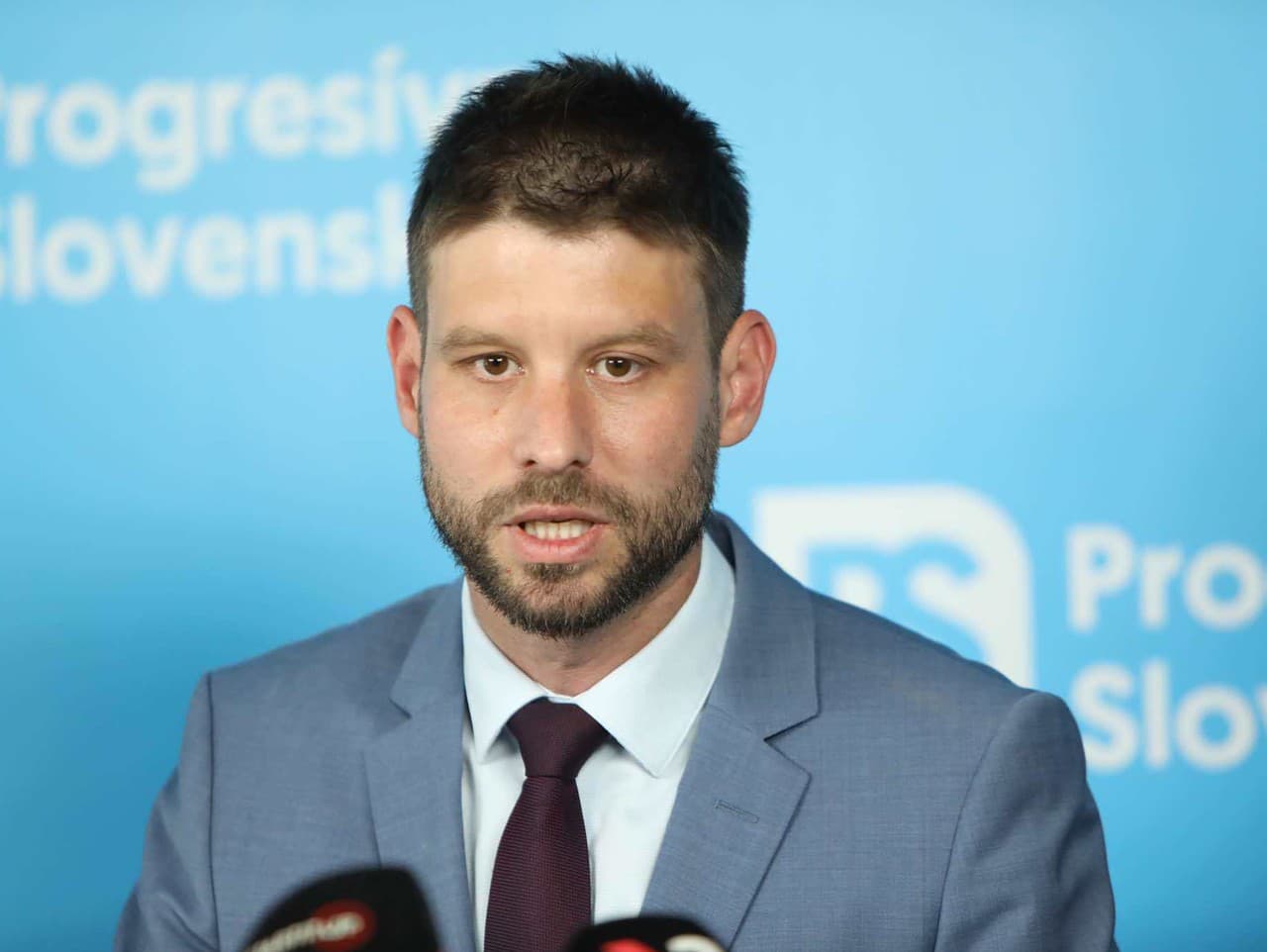 Vyhlásenie predsedu PS Michala Šimečka!