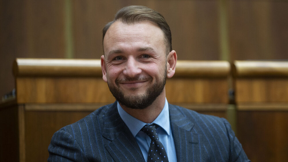 Vyjadrenie predsedu Hlas – SD Matúša Šutaja Eštoka!
