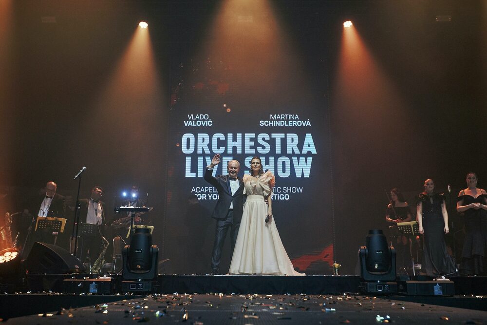 Bond Girl Martiny Schindlerovej mal obrovský úspech. Skvelá správa, bude ďalší koncert