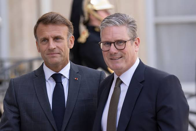 Británia a Francúzsko pracujú na mierovom pláne pre Ukrajinu, predstavia ho USA!