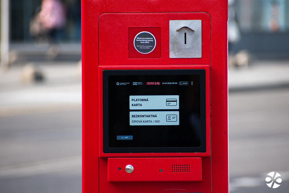 Električenku si v hlavnom meste kúpite na každom kroku: Dopravný podnik Bratislava sprístupnil 80 nových predajných miest na predaj predplatných lístkov